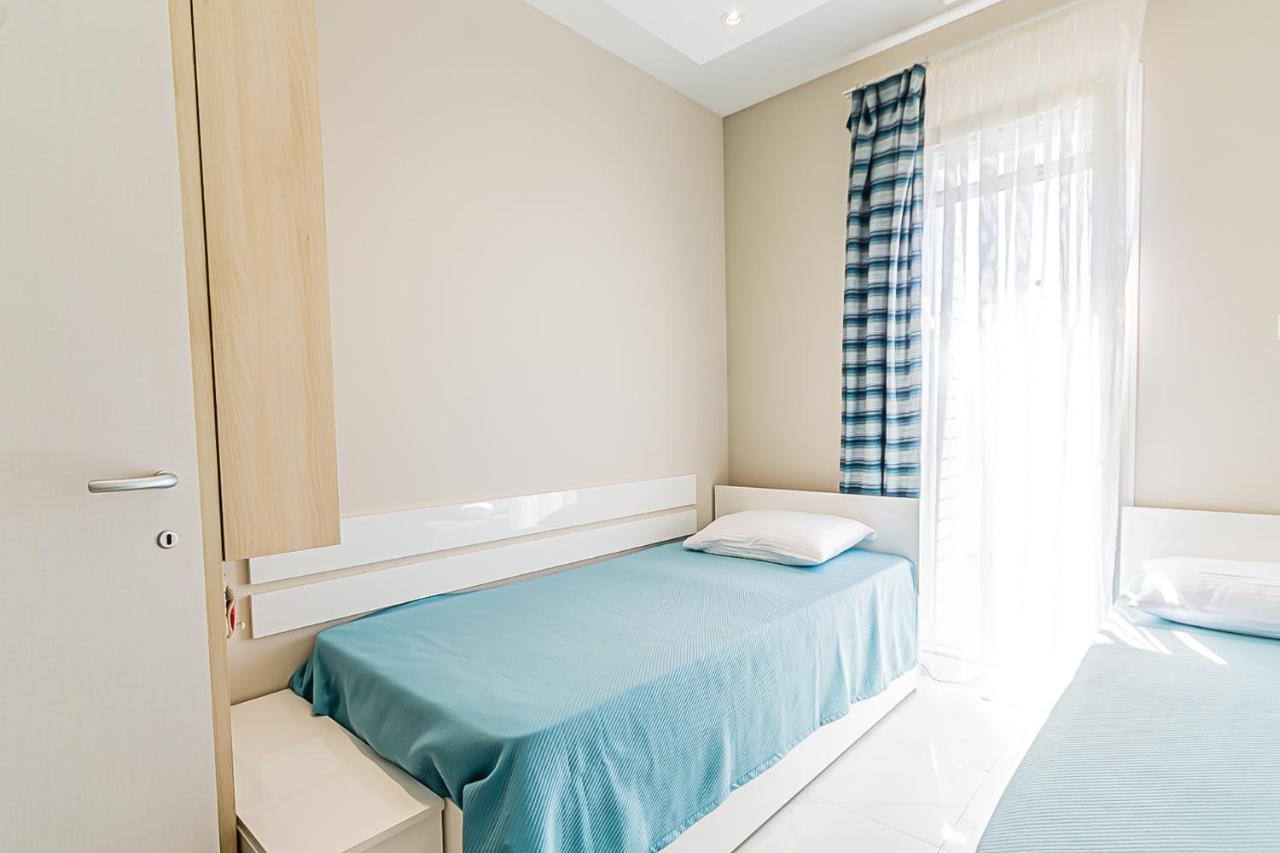 Miramare Apartments Przno Экстерьер фото